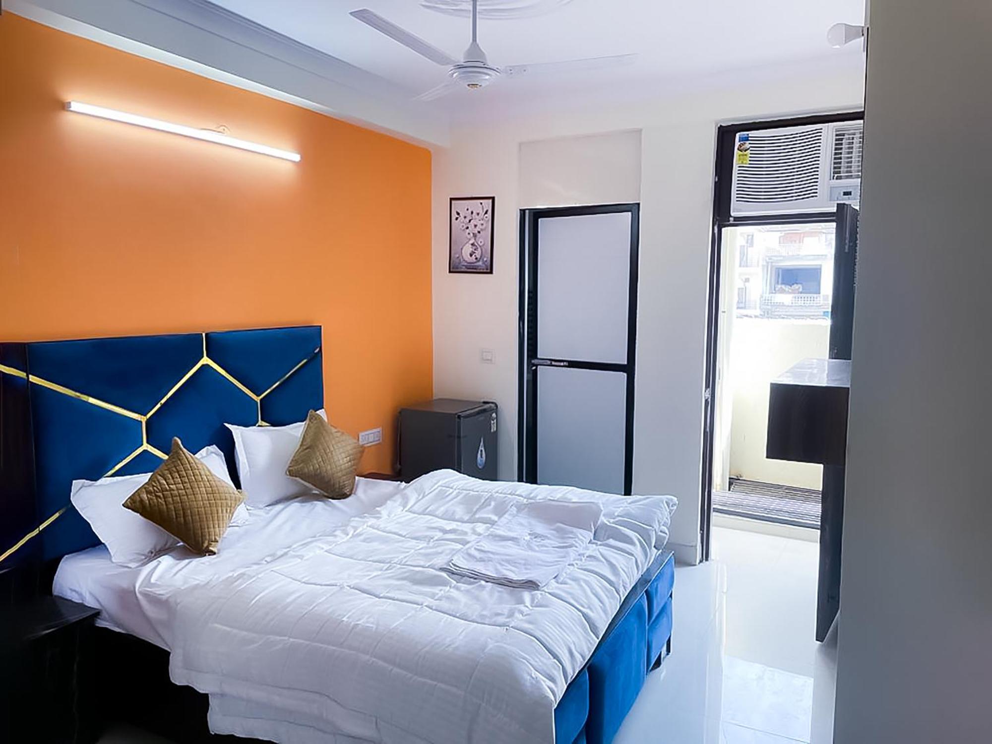 Roomshala 123 Happy Homes- Near Saket Metro New Delhi Exterior photo