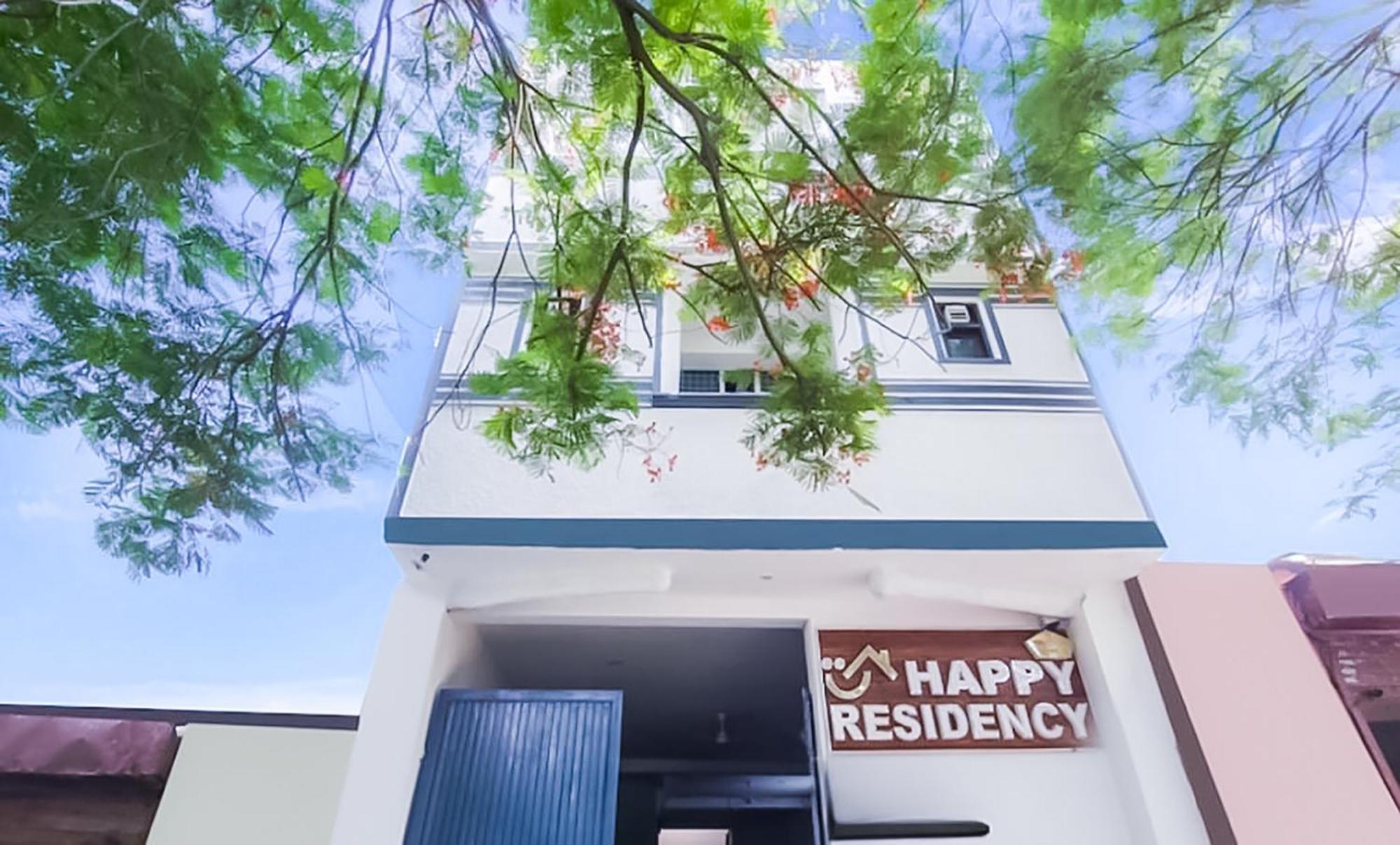 Roomshala 123 Happy Homes- Near Saket Metro New Delhi Exterior photo